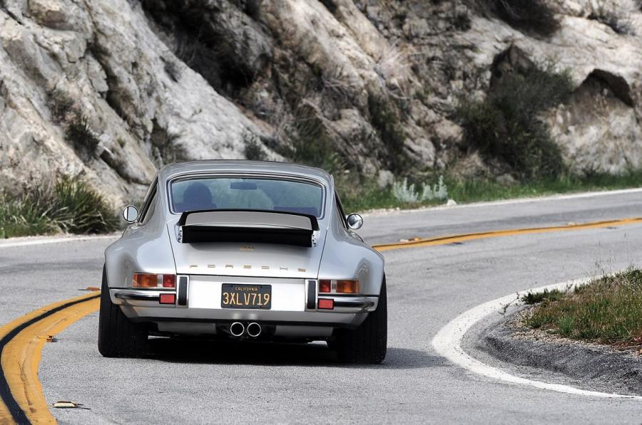  Porsche 911 Restored by Singer 1991 года  (фото 56 из 58)